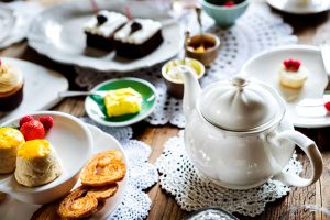 Tea Break Catering Etiquette Tips for Hosting Clients and Colleagues